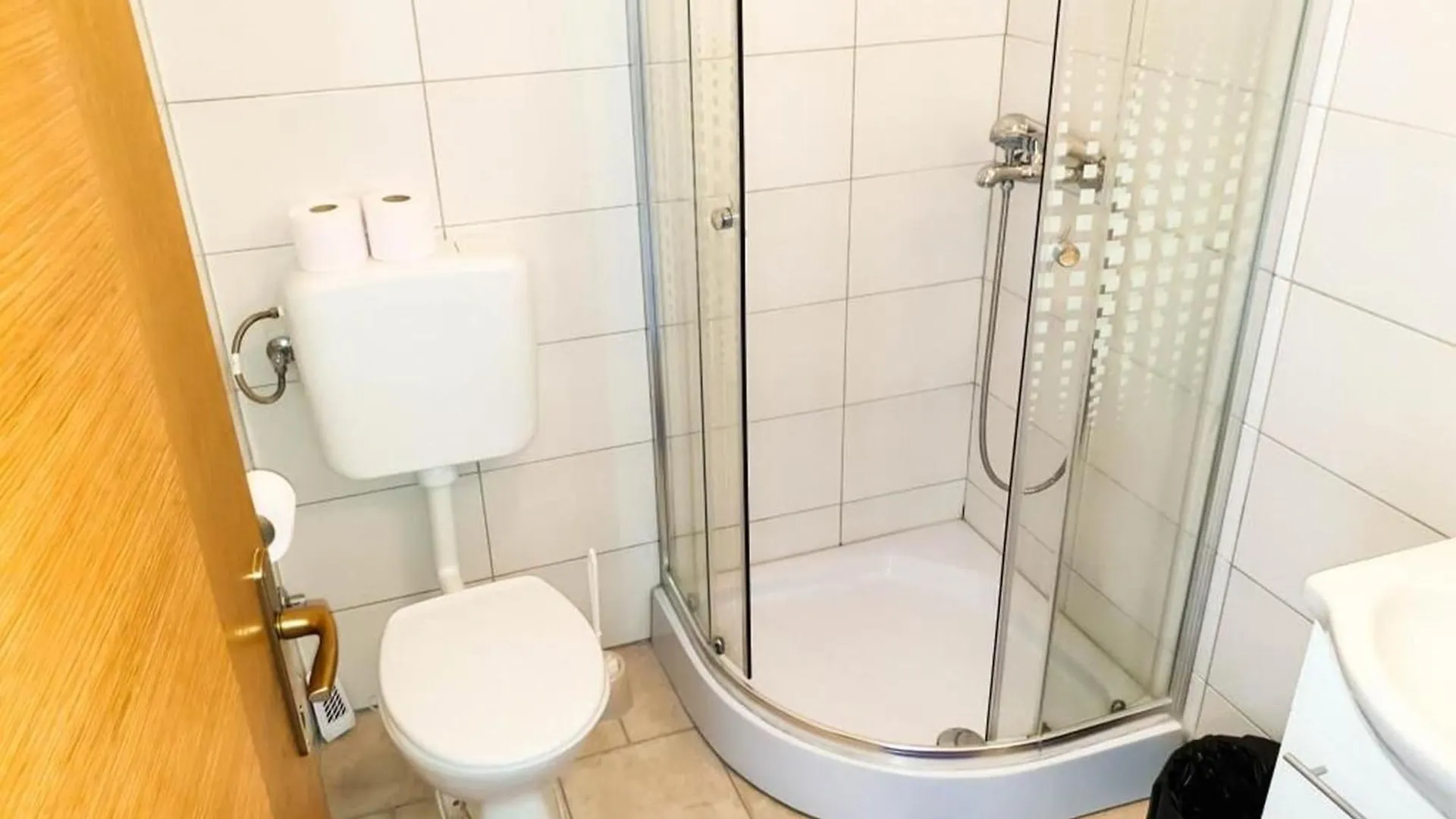 Apartments Uranus 라브
